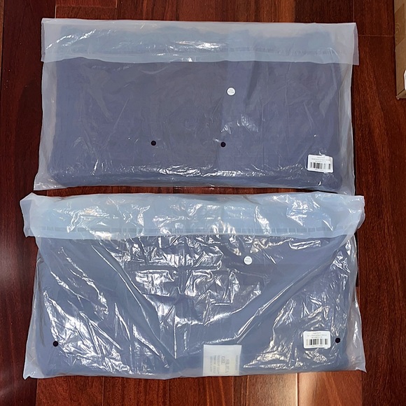 AUTHENTIC NWT SPEAK NOW CARDIGAN M/L w/ Confetti ๐ - Picture 5 of 11